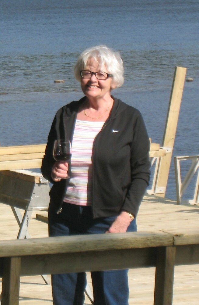 Claudette Gionet (née Ladouceur)